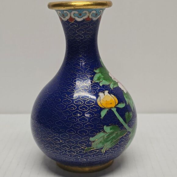 Vintage Oriental Japanese Cloisonne Navy Blue Vase Floral Theme - Picture 5 of 9